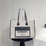 Burberry 718 Tote Bag – Beige with Black Trim, 41 cm