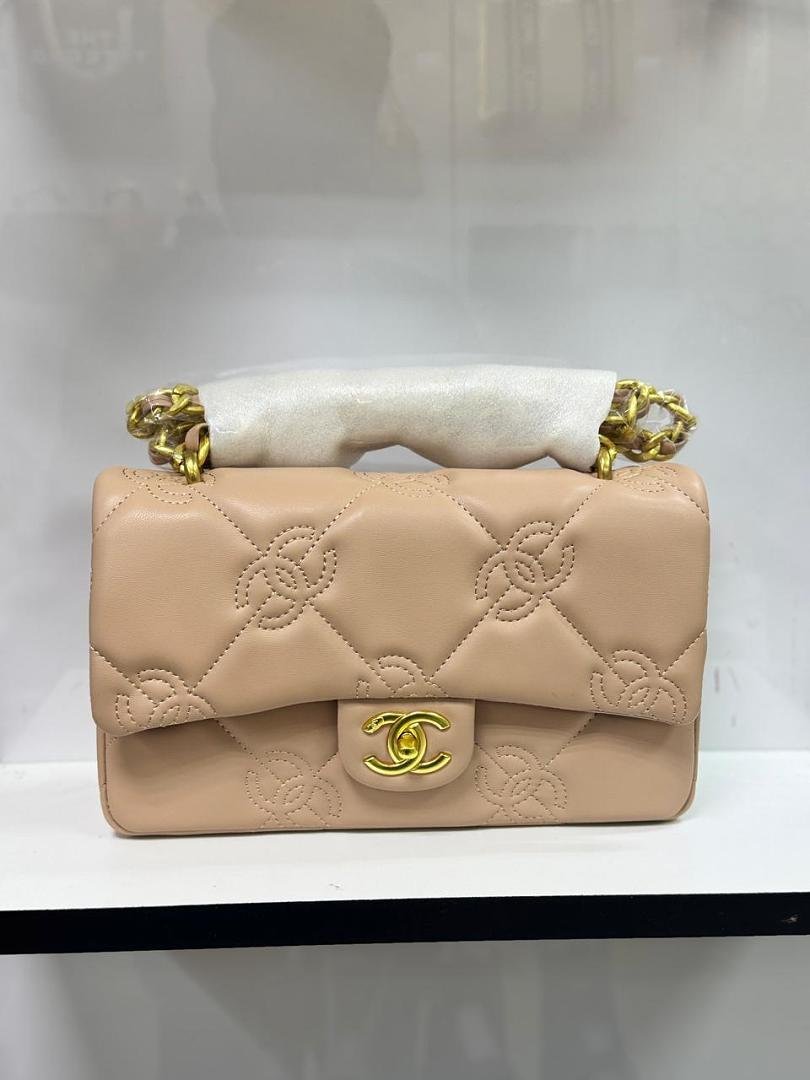 chanel-1112-c-shoulder-bag-beige-26-cm-1.jpg Chanel 1112-C Shoulder Bag – Beige, 26 cm - Image 1