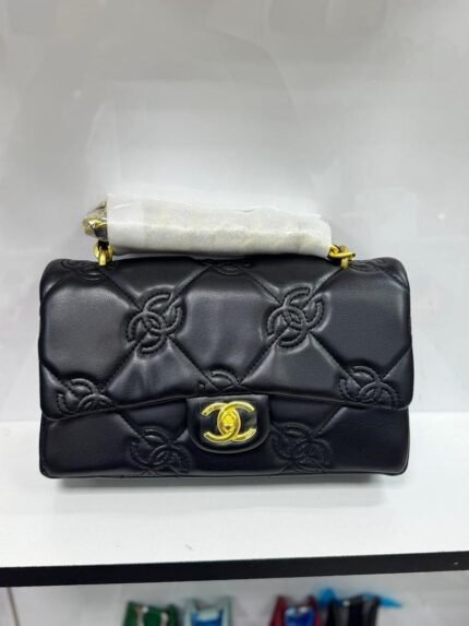 Chanel 1112-C Shoulder Bag – Black, 26 cm