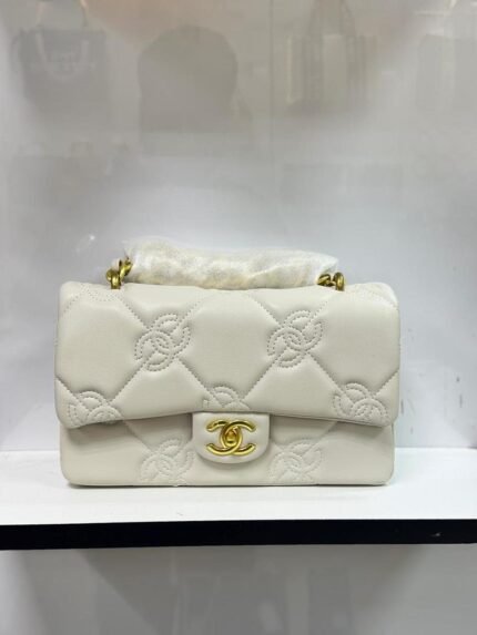 Chanel 1112-C Shoulder Bag – Ivory, 26 cm
