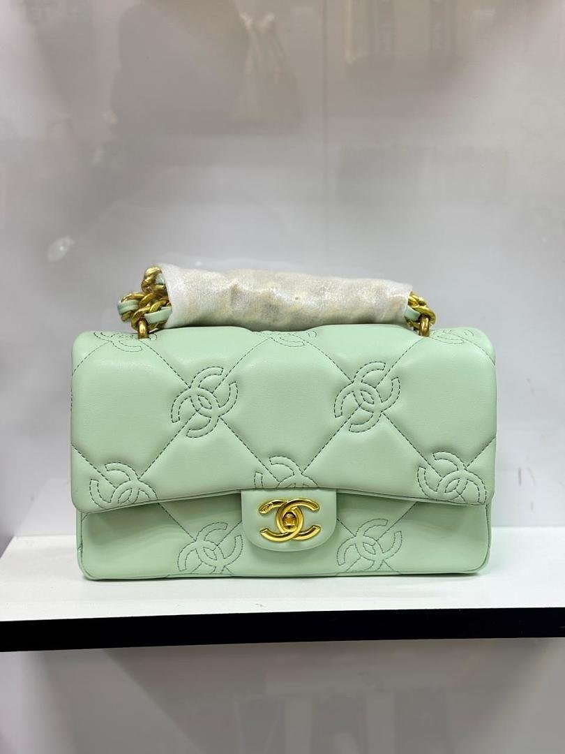 chanel-1112-c-shoulder-bag-mint-green-26-cm-1.jpg Chanel 1112-C Shoulder Bag – Mint Green, 26 cm - Image 1
