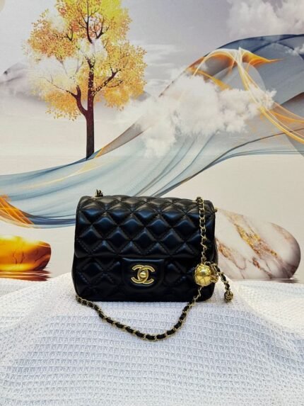Chanel 1115 Shoulder Bag – Black, 18 cm