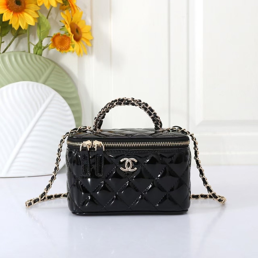chanel-2878-top-handle-bag-black-17-cm-1-1.jpg Chanel 2878 Top Handle Bag – Black, 17 cm - Image 1