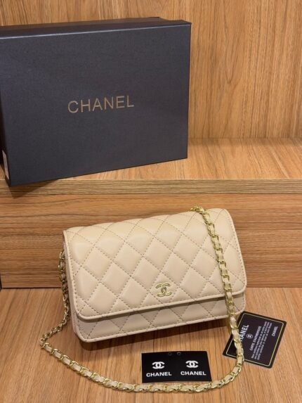 Chanel 33814 Wallet on Chain – Beige, 19 cm
