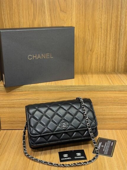 Chanel 33814 Wallet on Chain – Black, 19 cm