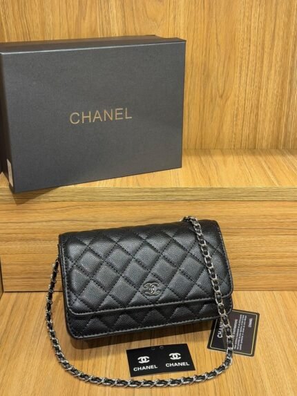 Chanel 33814 Wallet on Chain – Black, 19 cm