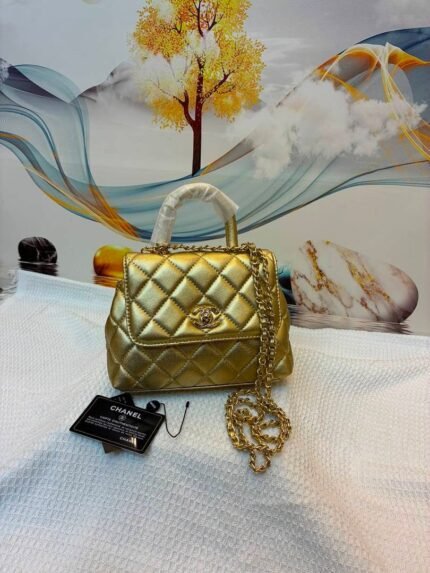 Chanel 33828 Top Handle Bag – Metallic Gold, 20 cm