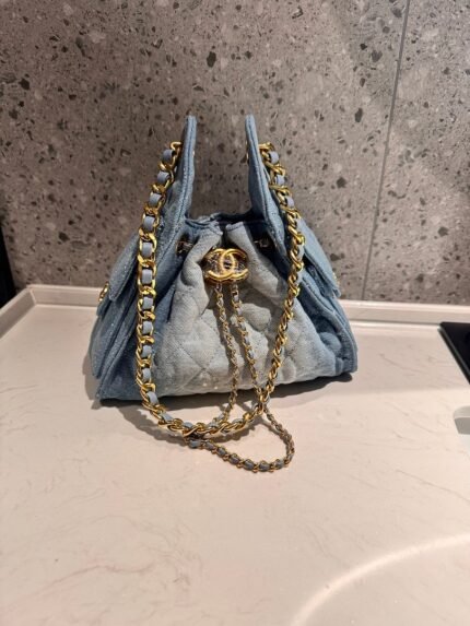 Chanel 5076 Shoulder Bag – Light Blue, 20 cm