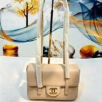 Chanel 5133 Shoulder Bag – Beige, 23 cm